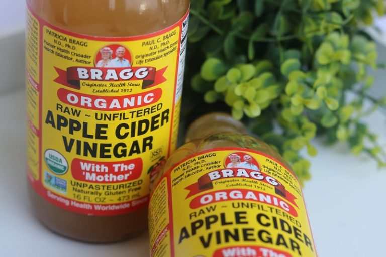 How Restore Your Hair pH Using Apple Cider